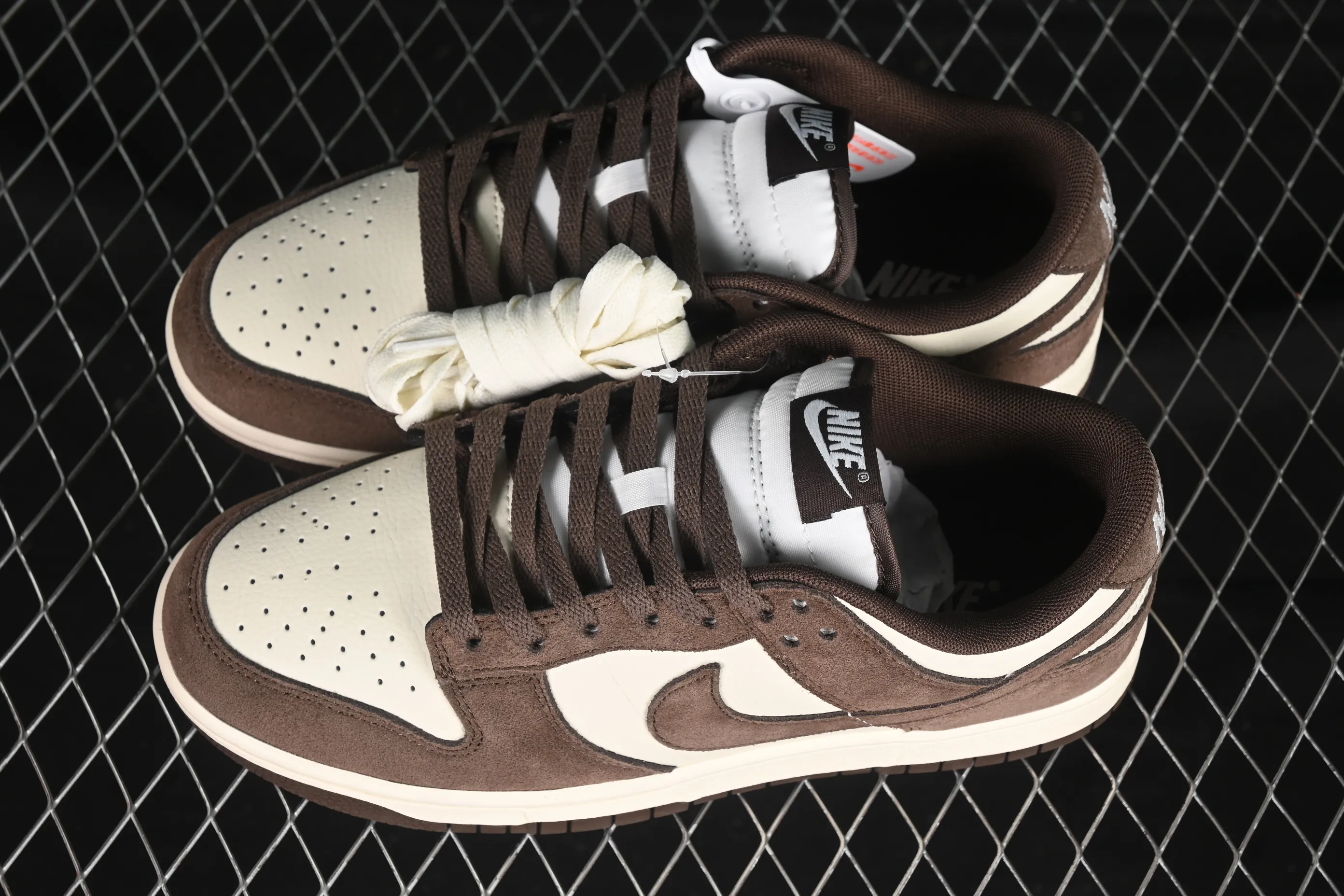 All categories Nk SB Dunk series Nk SB Dunk Low low-top sneakers Nk SB Dunk Low white mocha SB low-top casual sneakers FQ8249-104